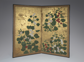 two panelled standing screen with gold background and white and red hollyhock flowers and green leaves
